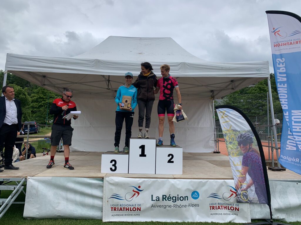 Podium Relais Féminin Triathlon Aydat